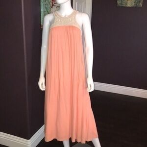 NWT Chelsea and Violet maxi dress in peach xS